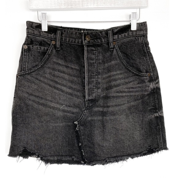 Free People We The Free Brea Cutoff Button Fly Denim Mini Skirt, Black - Size 28 - Picture 4 of 8